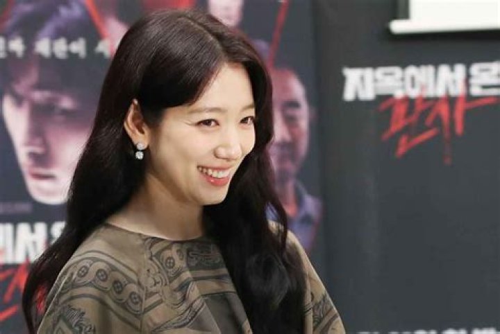 Park Shin Hye Age: Everything You Need To Know About The Talented Actress