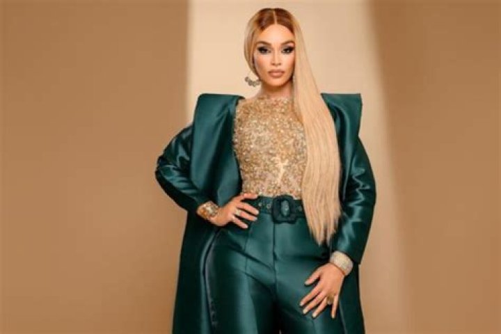 Pearl Thusi (Actress) Wiki, Biography, Age, Boyfriend, Family, Facts and More