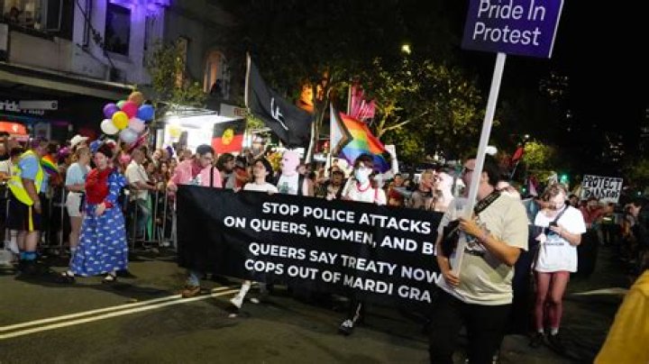 Police will be allowed to march in Sydney’s Gay and Lesbian Mardis Gras, but not in uniform