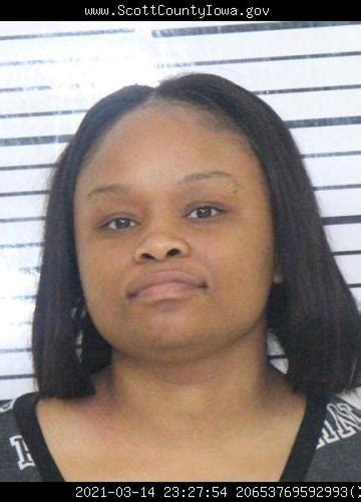 Police: Woman pointed gun, threatened to kill victim at McDonald’s