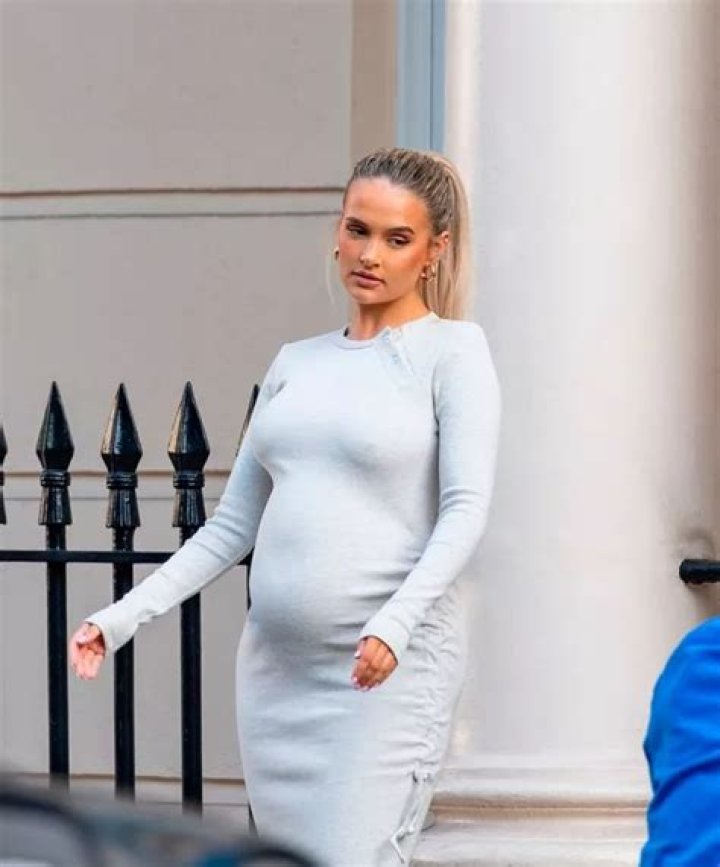 Pregnant Molly Mae ‘reveals’ her due date as she prepares for Christmas