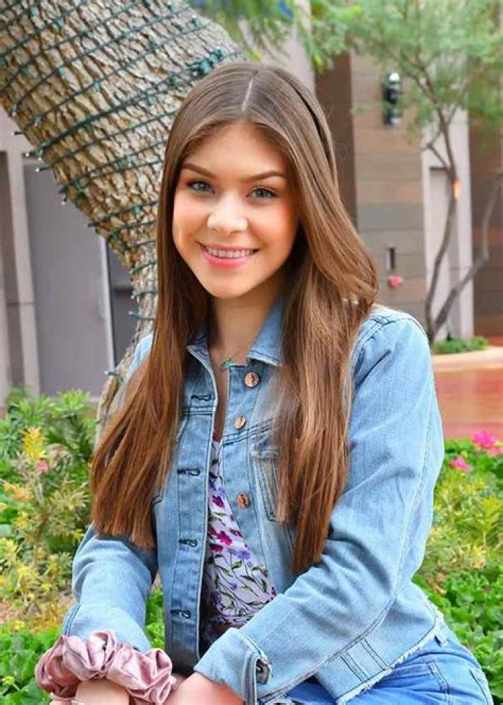 Presley Elise Biography, Wiki, Age, Height, Parents, Net Worth, Career