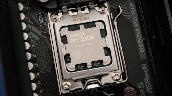 PWM Fan vs. DC Fan: Which Is Better for PC Cooling?