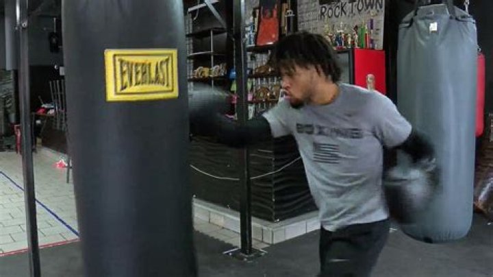 Quad-City boxer hopes to compete in the Olympics
