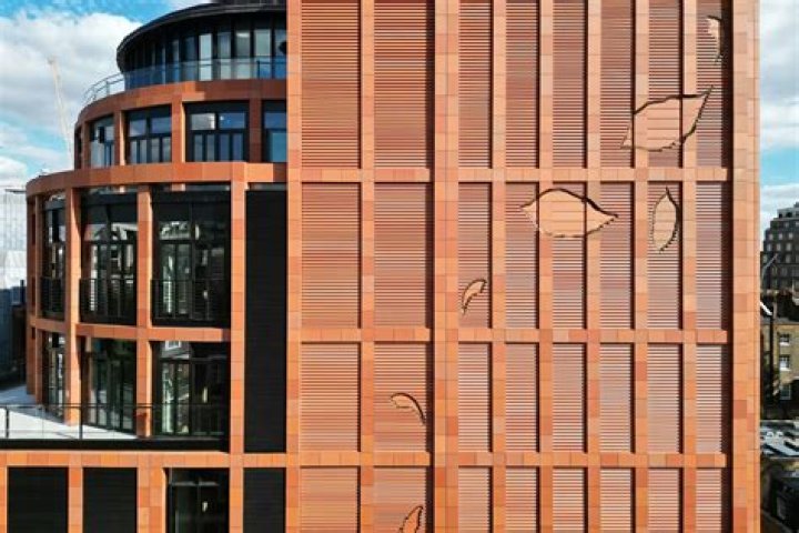 
Quantmetrics Capital Management LLP (London)
