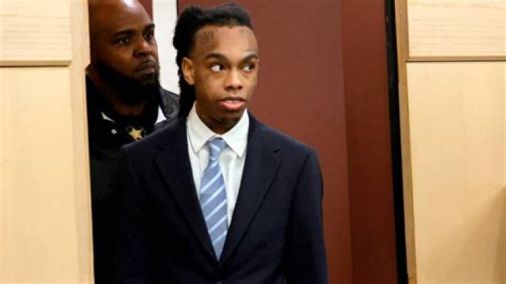 ¿Quién es la novia de YNW Melly, Mariah Hamilton?Wikipedia y la edad