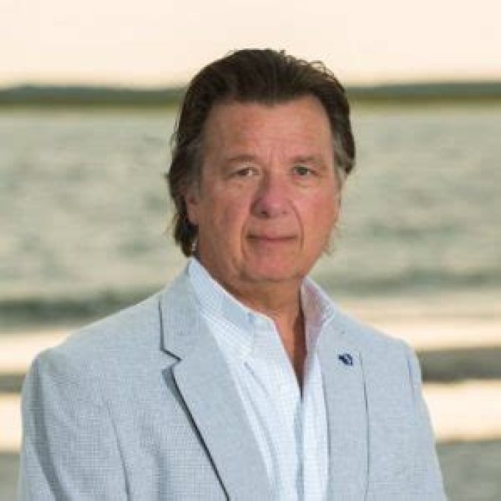 Retired FBI Agent James Fitzgerald Divorced His FIrst Wife, After The Unabomber Case