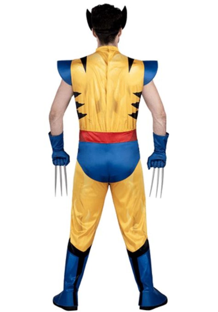 Rey Mysterio Wears Wolverine Costume for All In