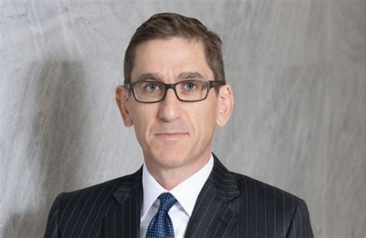 
richard McHugh
Net Worth

