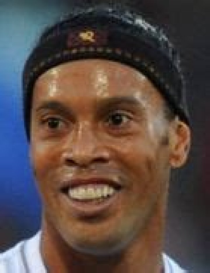 Ronaldinho - Squad number history