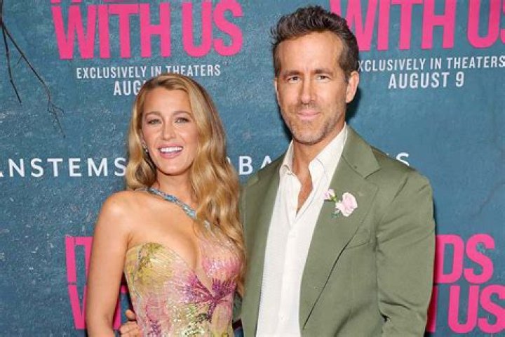 Ryan Reynolds - Movies, Wife & Age