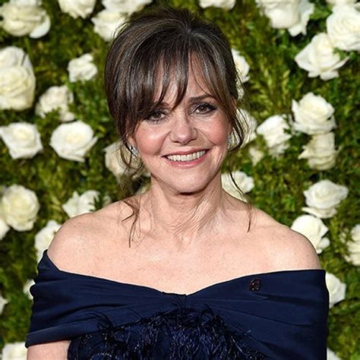 Sally Field - Movies, Age & Husbands