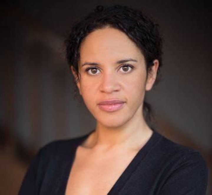 Sara Zwangobani- Wiki, Biography, Age, Height, Net Worth, Boyfriend