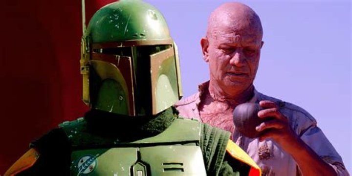 See Mark Hamill as Luke Skywalker on Set of The Book of Boba Fett
