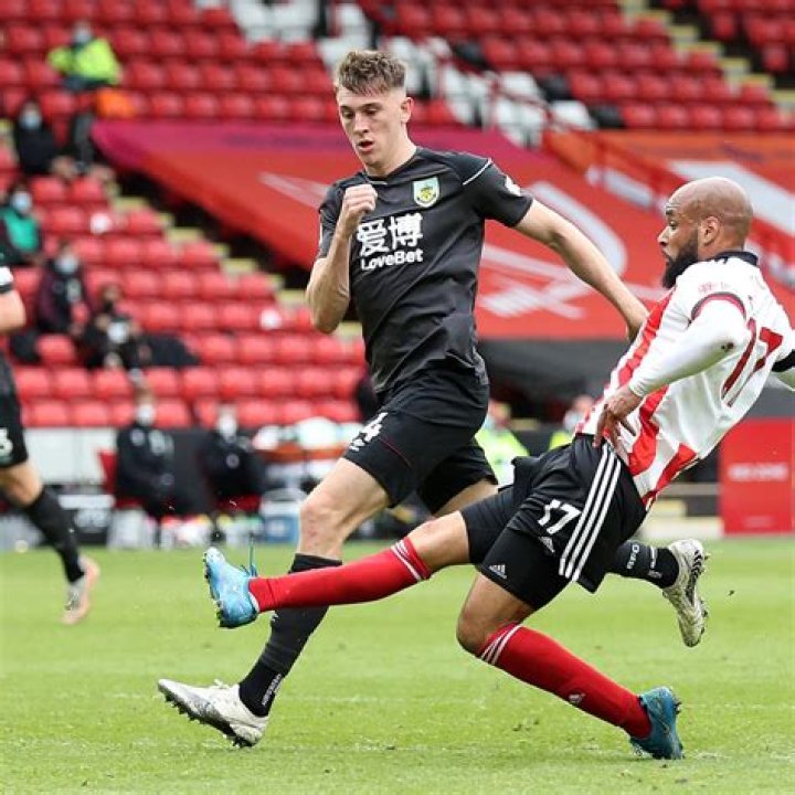 Sheffield United 1-0 Burnley: David McGoldrick scores a goal