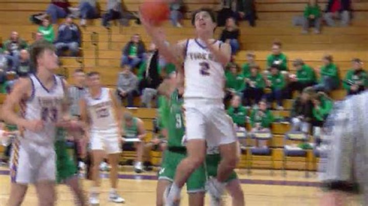 Sherrard Tigers roar against Wethersfield Flying Geese 75-42