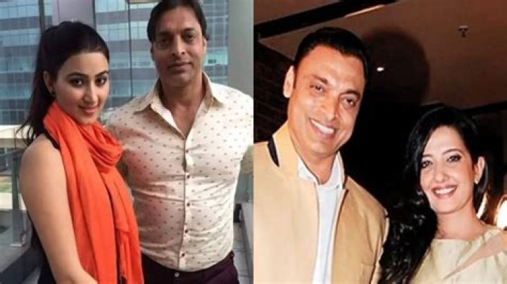 Shoaib Akhtar and Rubab Khan Age Difference