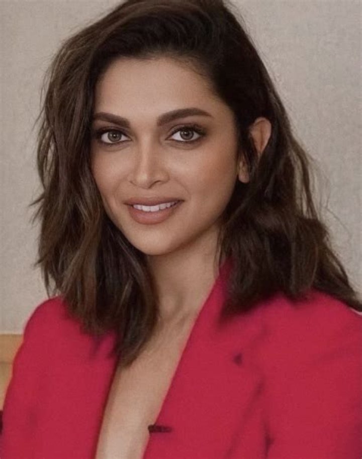 Short hairstyle tips by Deepika Padukone