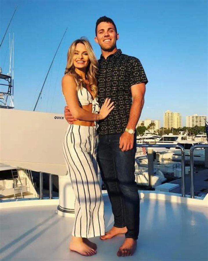 Siesta Key: Juliette Porter’s new boyfriend — Who is Sam Logan?