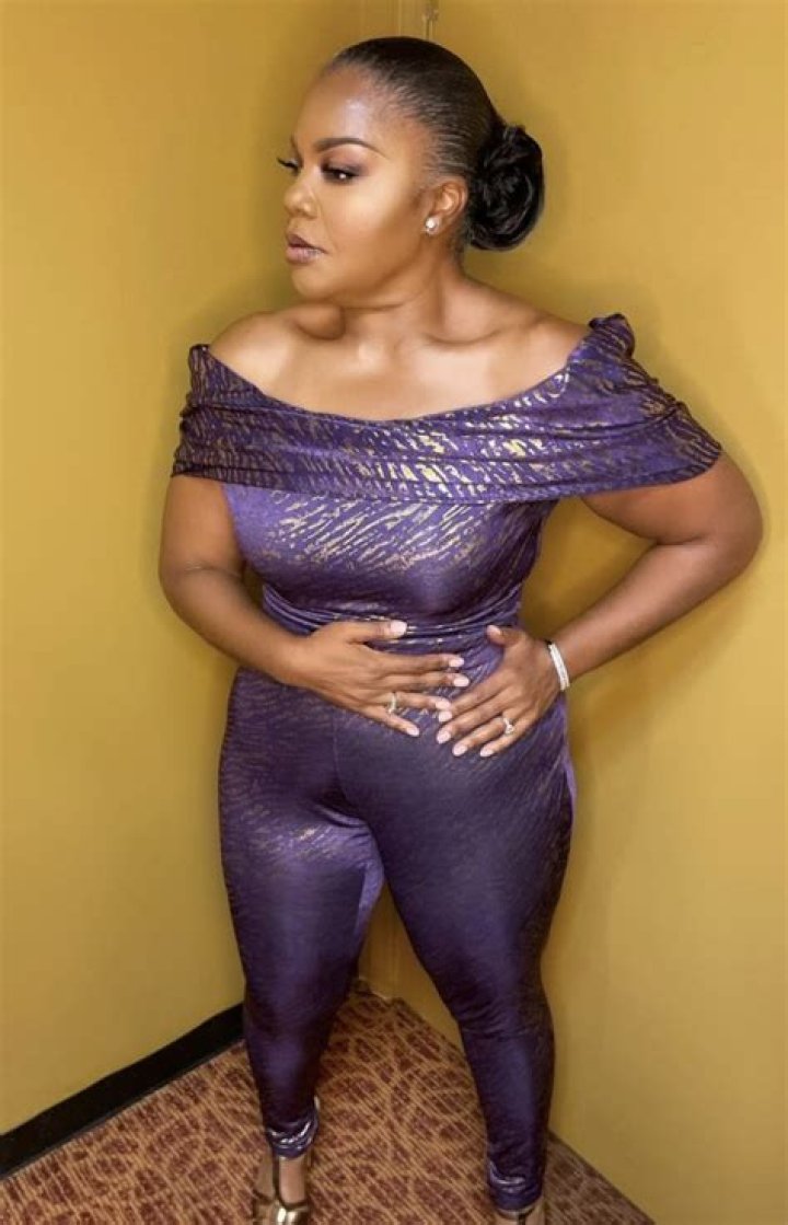 ‘Slayyyyeddd’: Mo’Nique Shows Off Her Curves In ‘Age Appropriate’ Catsuits, Fans Give Their Nod of Approval