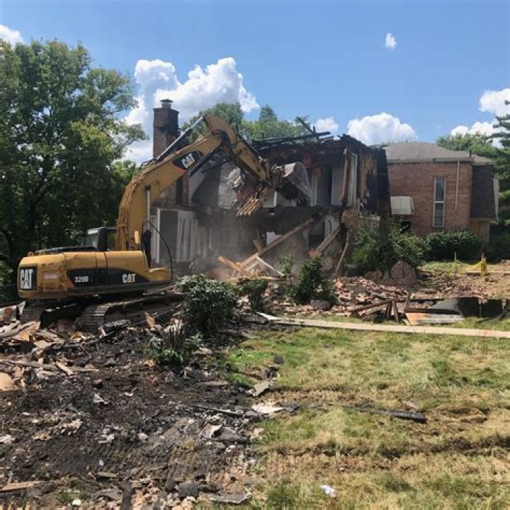 Smith Brothers building set for demolition