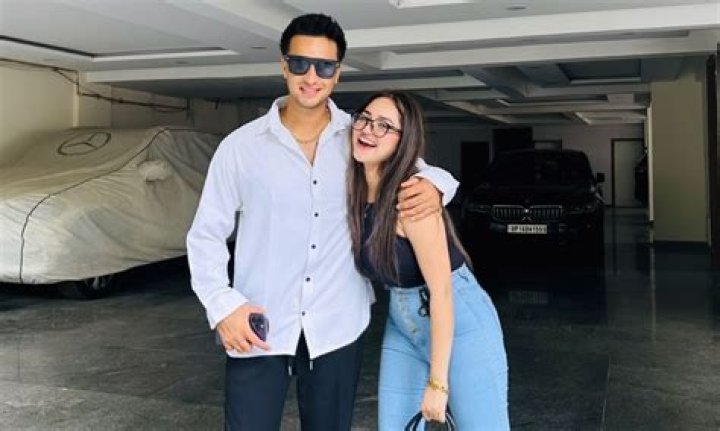 Soundarya Sharma Husband Name, Boyfriend, Age, Where Is She From? Bigg Boss 16