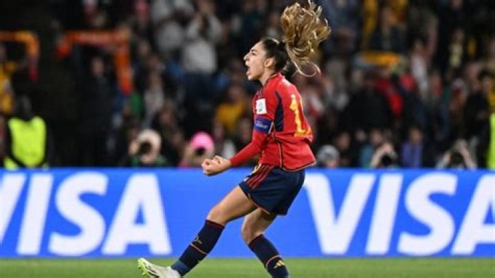 Spain women celebrate another soccer title. This time without the distractions
