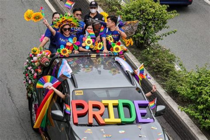 Staff at QC gay bar staying positive