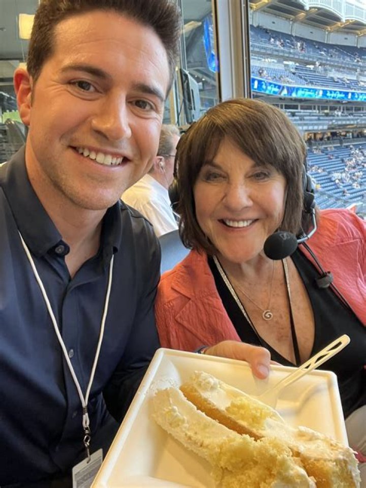 Suzyn Waldman Husband: Exploring The Life And Legacy Of A Sports Broadcasting Pioneer