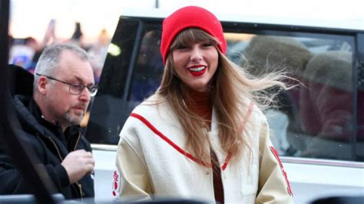 Taylor Swift’s NFL playoff tour takes her to Buffalo for Chiefs game against Bills