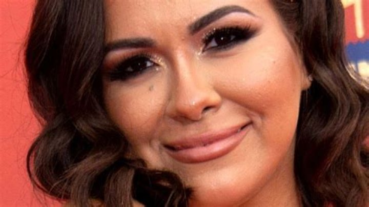 Teen Mom: Briana DeJesus debuts her new man