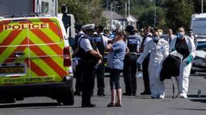 Teenager, 18, knifed to death in South London as another stabbing victim, 20, fights for life in hospital – The Sun