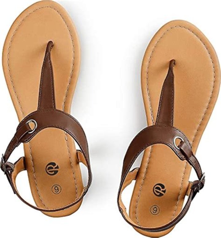 The 10 Best Sandals For Narrow Feet