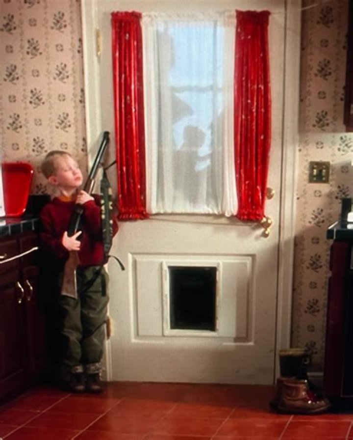 The 10 Most Painful Booby Traps in Home Alone