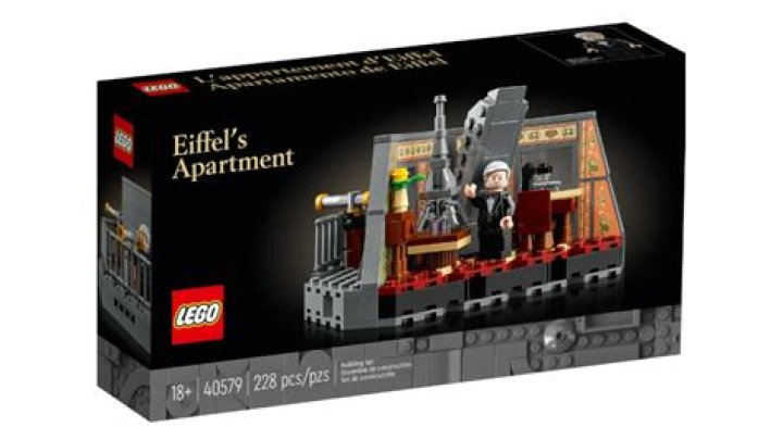 The 7 Coolest Free Gift with Purchase Promotions From LEGO