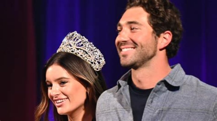 The Bachelor viewers defend Lexi after she won the Mrs. Right pageant