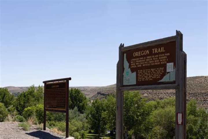The Oregon Trail Archives | The Nerd Stash %