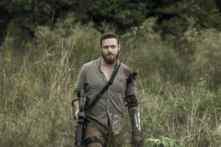 The Walking Dead's Ross Marquand Talks Aaron, Honoring The Source Material, & Job Security