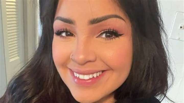 Tiffany Franco teases her new boo Dan with sweet kiss on the cheek