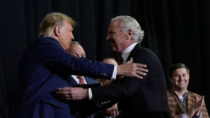 Trump is joined by South Carolina leaders at New Hampshire rally as he tries to undercut Haley