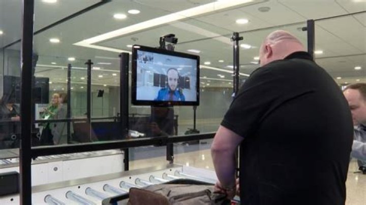 TSA tests self-screening checkpoint in Las Vegas