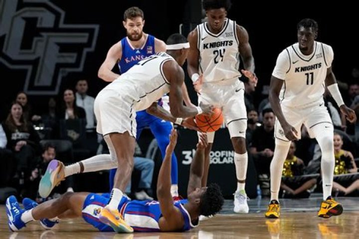 UCF Knights’ defense powers team to comeback victory over No. 3 Kansas Jayhawks