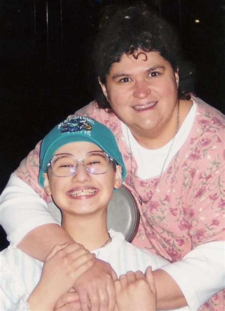 Unveiling The Truth: Gypsy Rose Mum Autopsy Photos And Their Impact On Society