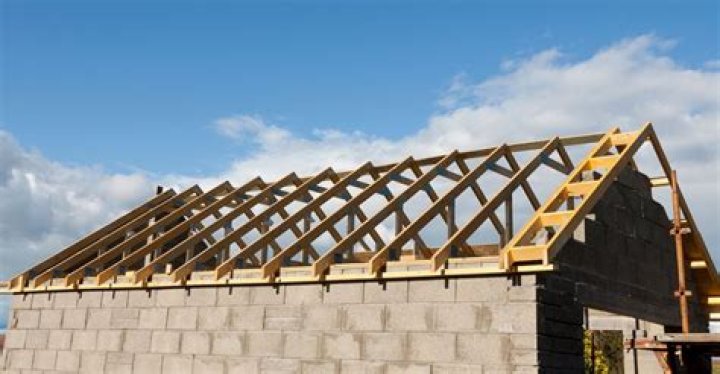 V Rising: How to Make a Roof