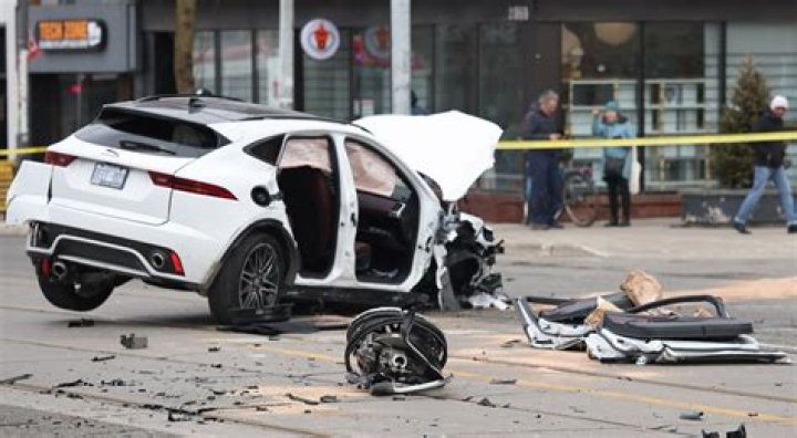 Victims identified in 3-car crash near Galena