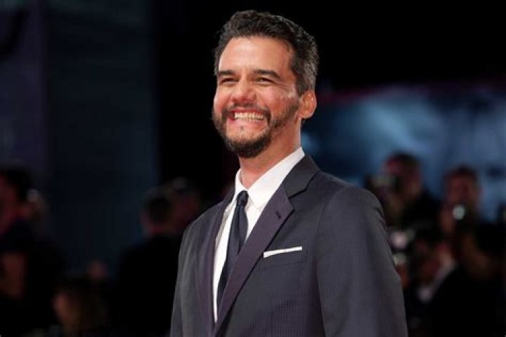Wagner Moura Net Worth 2024