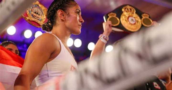 Watch Amanda Serrano v Nina Meinke in UK | Live stream, TV channel