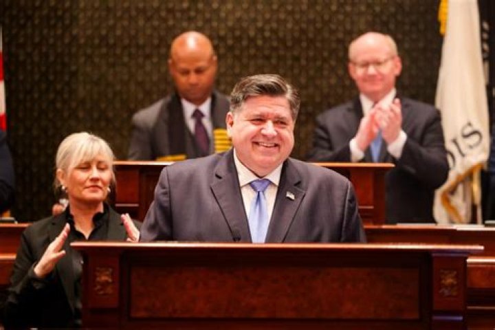 WATCH LIVE: Gov. JB Pritzker announces ‘major improvements to Illinois roads and bridges made possible by the historic Rebuild Illinois capital plan’