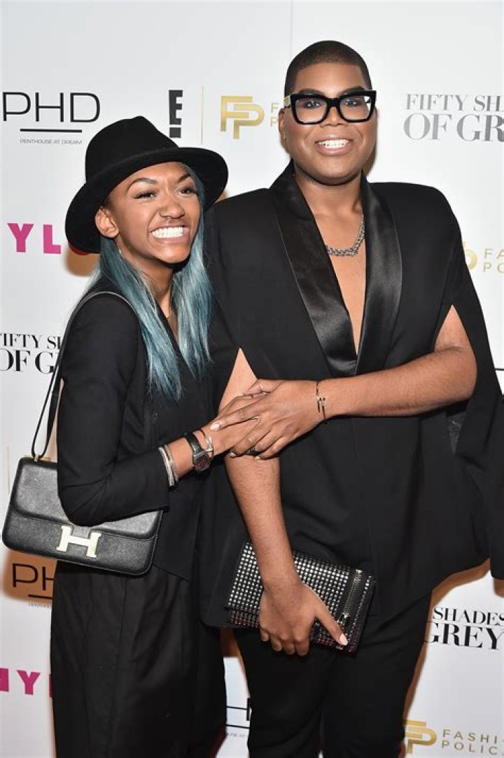 What's Elisa Johnson's Net Worth? The 'EJNYC' Star & Her Famous Brother Aren't Hurting For Cash