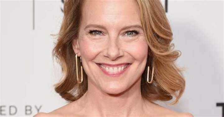 What Is Holly Doing After 'The Office'? The Actor Behind Michael Scott's Soulmate Took The Serious Route With Her Career
